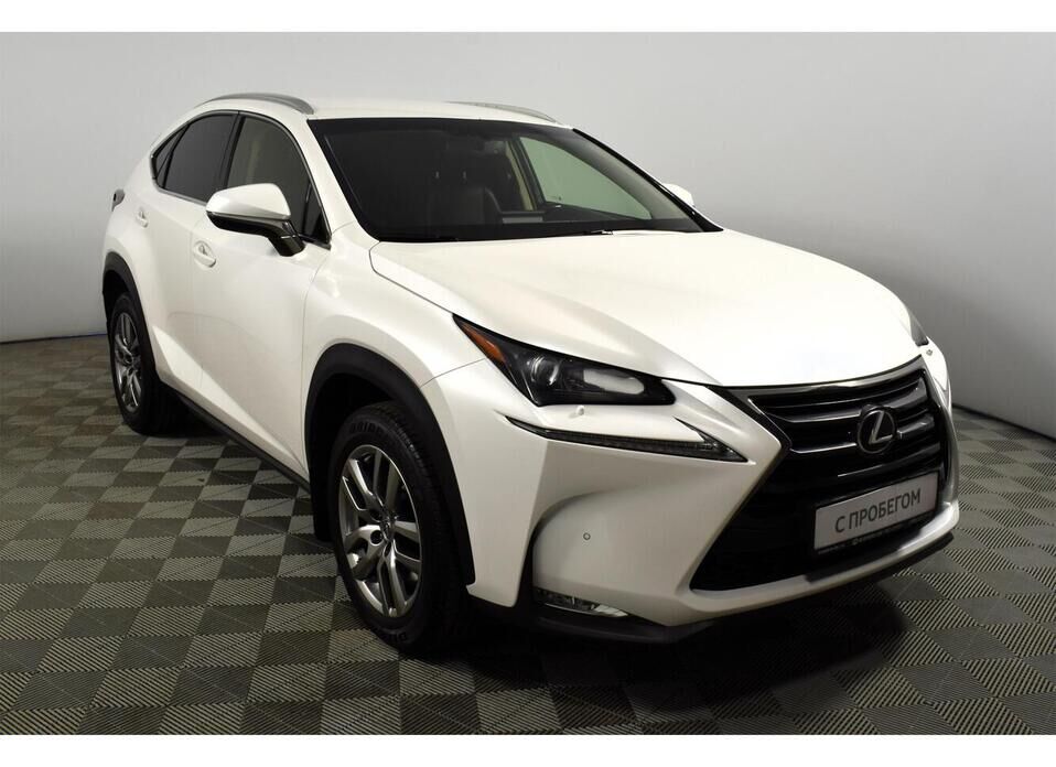 Lexus NX, I 200t 2.0 AT (238 л.с.) 4WD