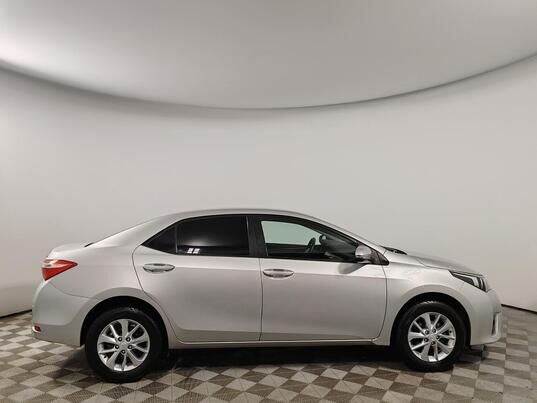 Toyota Corolla, 2014&nbsp;г., 90&nbsp;301&nbsp;км