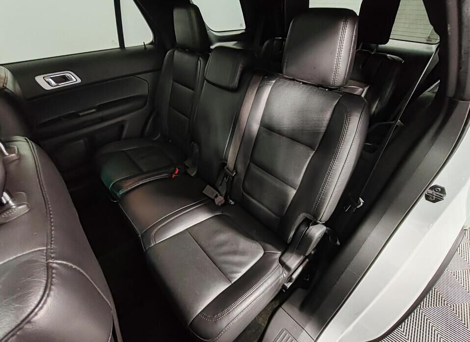 Ford Explorer, V 3.5 AT (294 л.с.) 4WD