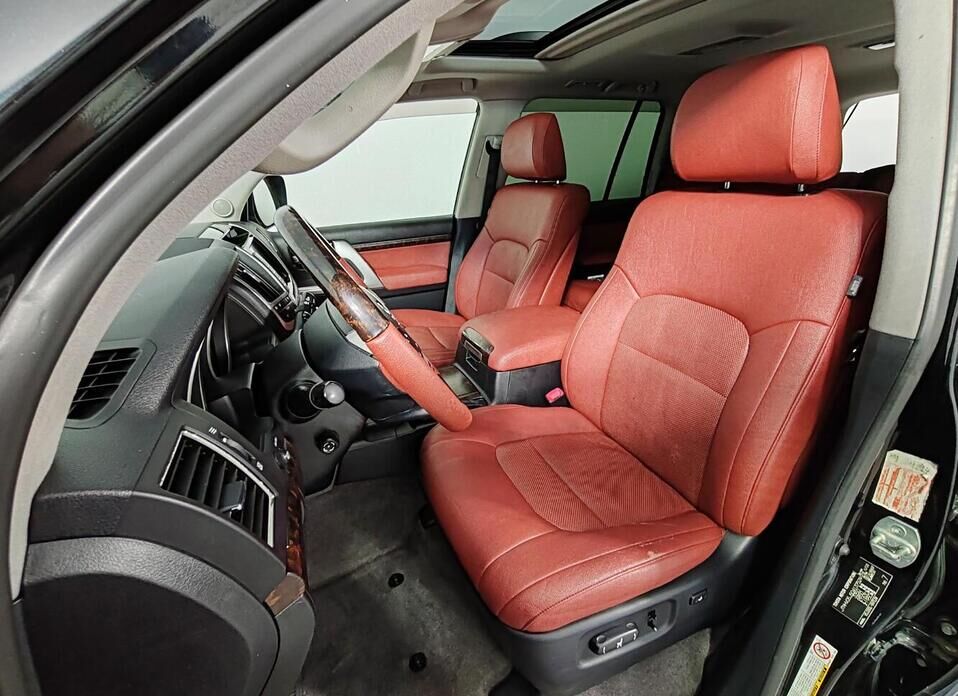 Toyota Land Cruiser, 200 Series Рестайлинг 1 4.5d AT (235 л.с.) 4WD
