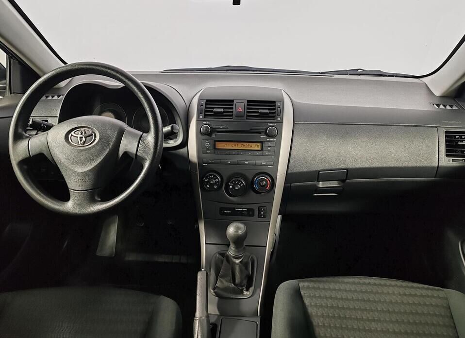 Toyota Corolla, X (E140, E150) 1.6 MT (124 л.с.)