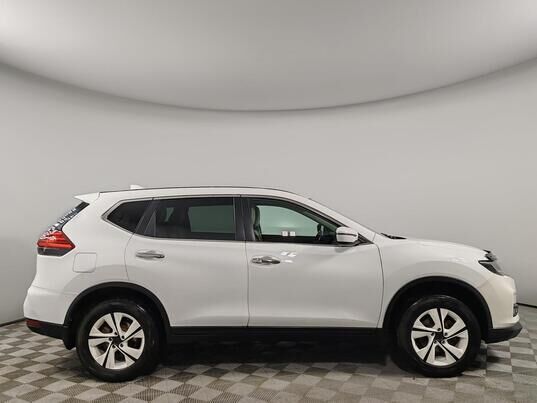Nissan X-Trail, 2019 г., 173 001 км