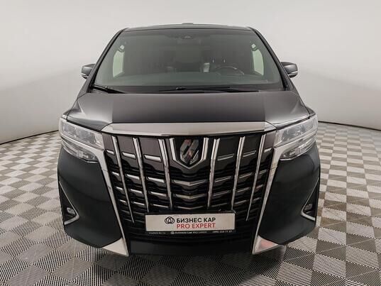 Toyota Alphard, 2021&nbsp;г., 135&nbsp;747&nbsp;км