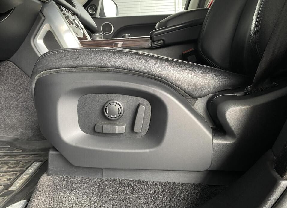 Land Rover Range Rover, IV Long 3.0d AT (248 л.с.) 4WD