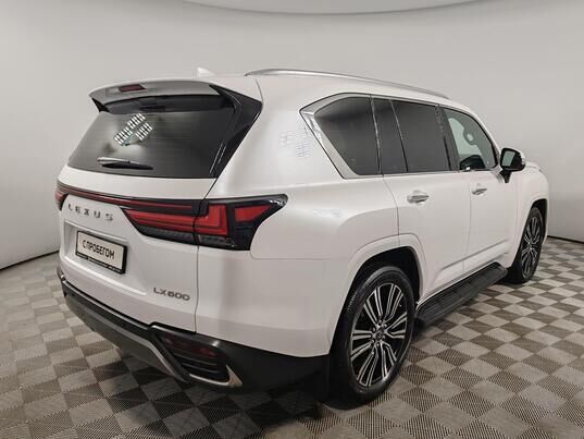 Lexus LX, 2022 г., 30 601 км