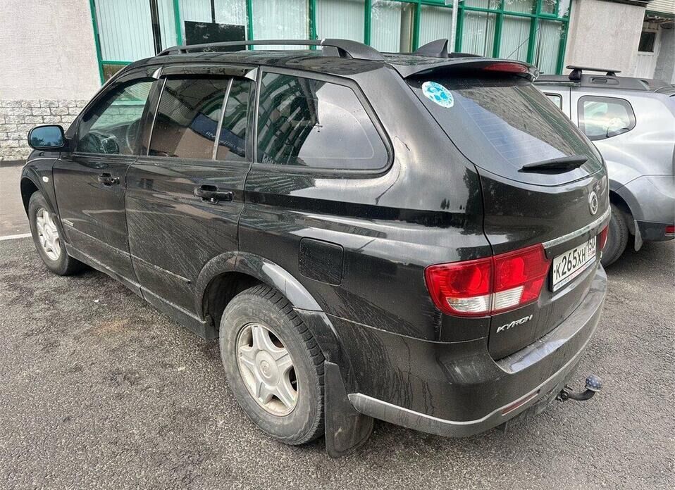 SsangYong Kyron, I Рестайлинг 2.0d MT (141 л.с.) 4WD