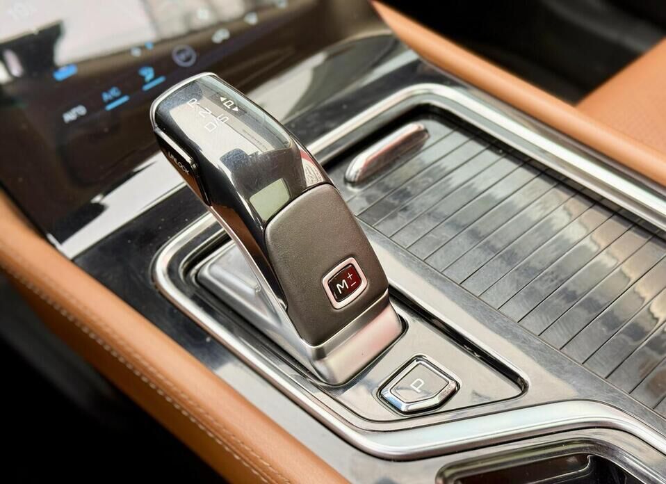 FAW Bestune T99, I Рестайлинг 6-speed 2.0 AT (224 л.с.)