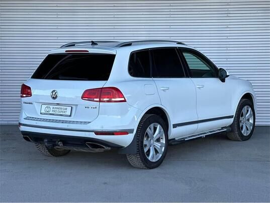 Volkswagen Touareg, 2015 г., 160 015 км