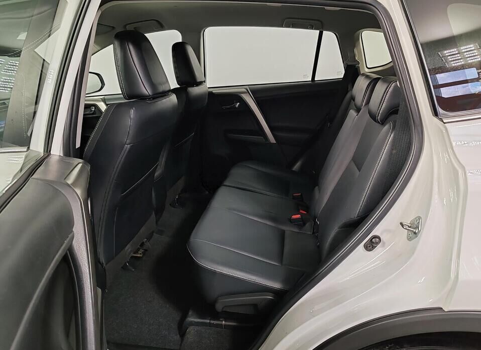 Toyota RAV4, IV (CA40) Рестайлинг 2.0 CVT (146 л.с.) 4WD