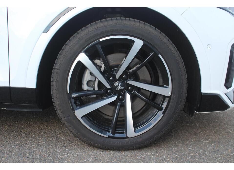 Voyah Free, I Рестайлинг 1.5hyb AT (490 л.с.) 4WD