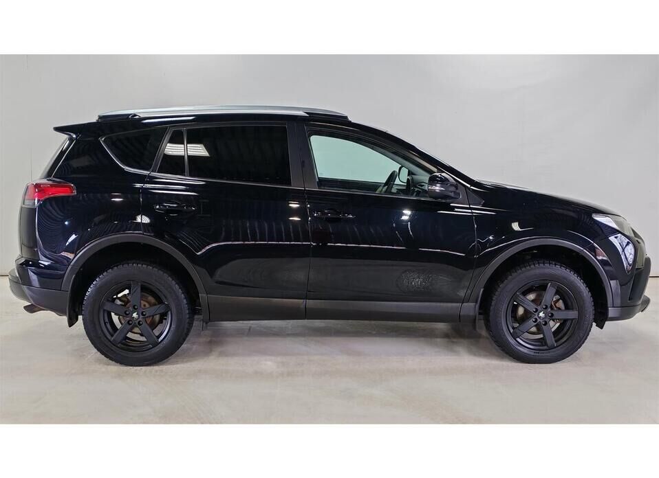 Toyota RAV4, IV (XA40) Рестайлинг 2.0 CVT (146 л.с.) 4WD