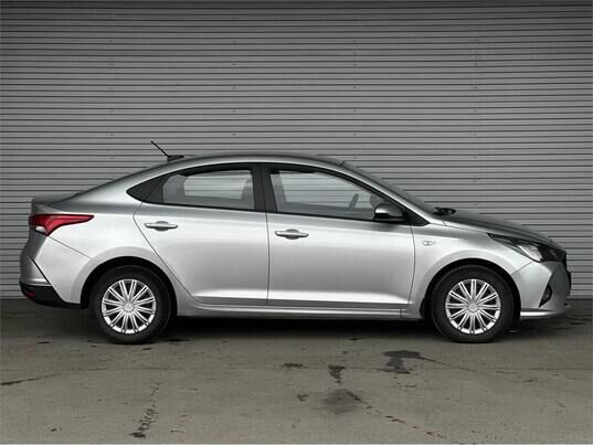Hyundai Solaris, 2021 г., 52 117 км
