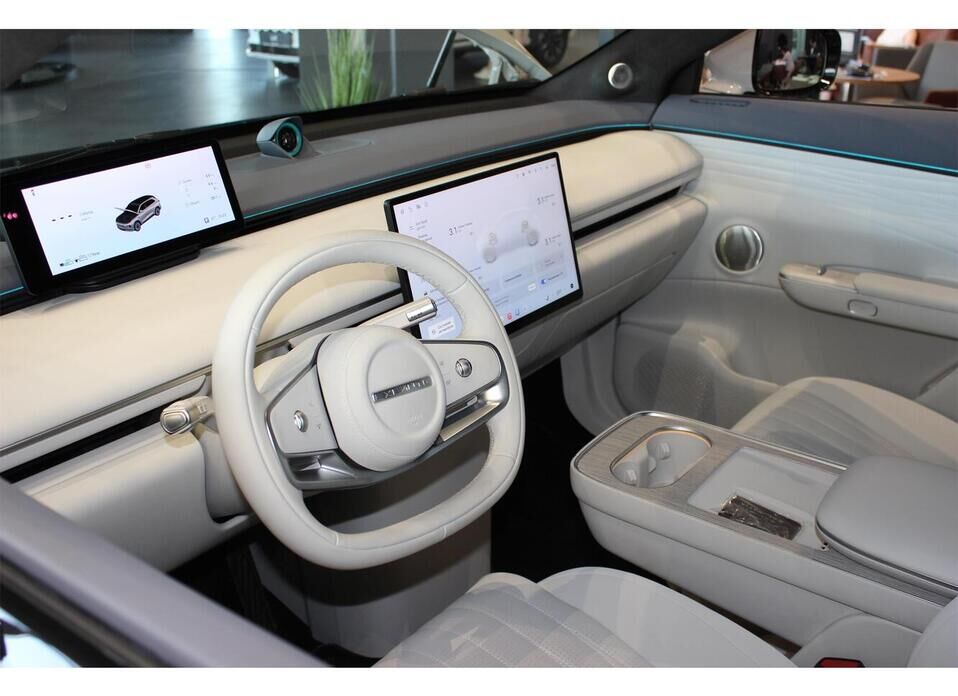 EXEED Exlantix ET 1.5hyb AT (469 л.с.) 4WD