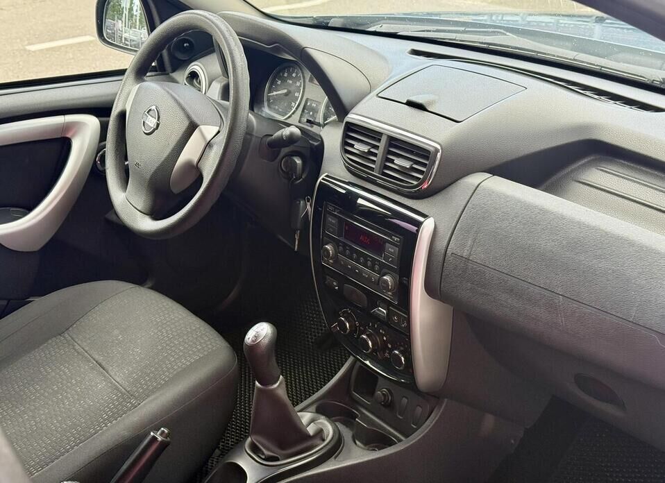 Nissan Terrano, III (D10) 1.6 MT (102 л.с.)