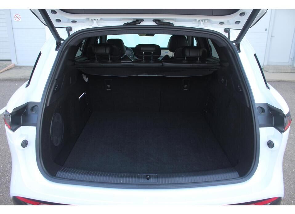 Voyah Free, I Рестайлинг 1.5hyb AT (490 л.с.) 4WD