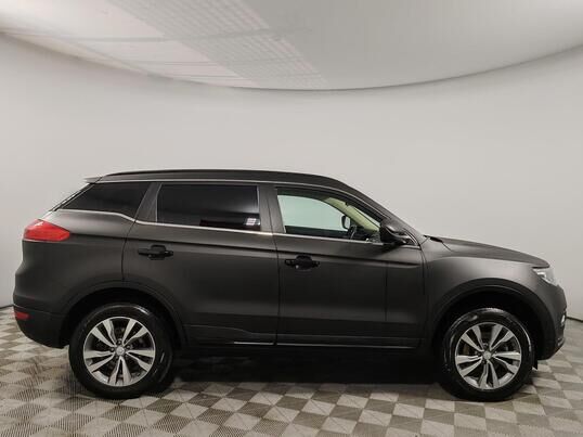 Geely Atlas, 2021 г., 81 929 км