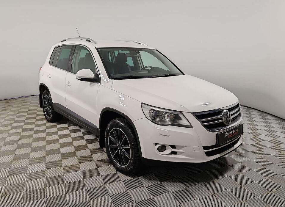 Volkswagen Tiguan, I 2.0 AT (170 л.с.) 4WD