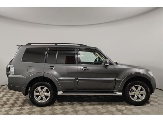 Mitsubishi Pajero, 2015 г., 276 921 км