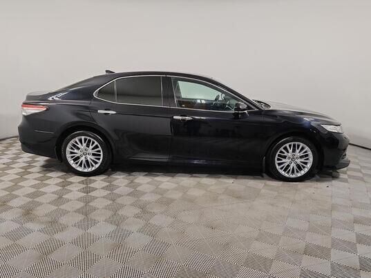 Toyota Camry, 2019&nbsp;г., 101&nbsp;615&nbsp;км