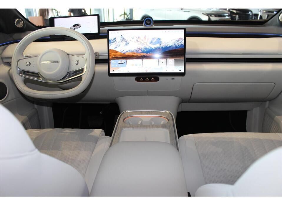 EXEED Exlantix ET 1.5hyb AT (469 л.с.) 4WD