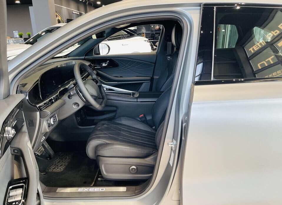 EXEED RX 2.0 AMT (197 л.с.) 4WD