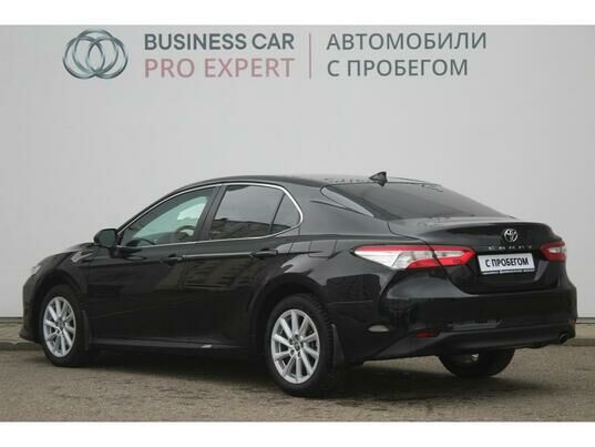 Toyota Camry, 2021 г., 83 243 км