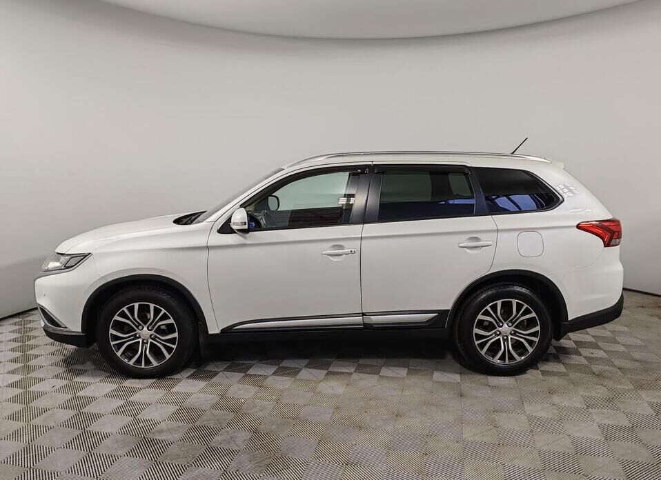 Mitsubishi Outlander, III Рестайлинг 2 2.0 CVT (146 л.с.) 4WD