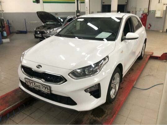 Kia Ceed, 2019 г., 107 405 км