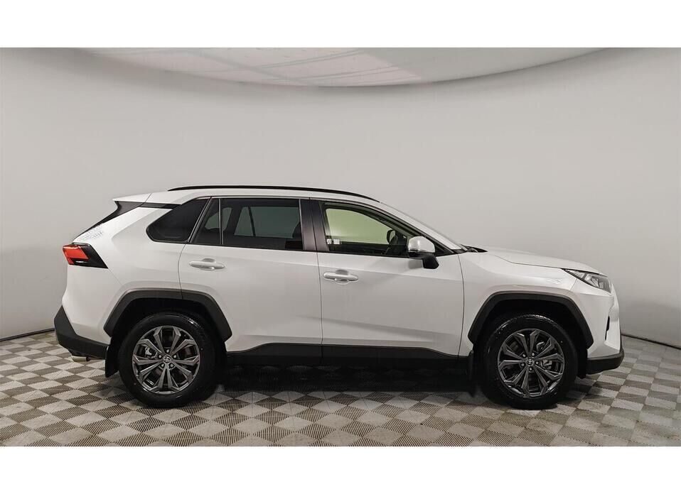 Toyota RAV4, V (XA50) 2.0 CVT (173 л.с.) 4WD