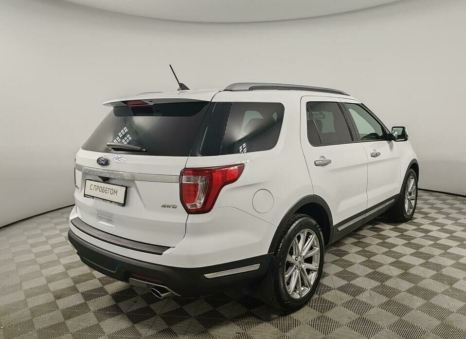 Ford Explorer 3.5 AT (249 л.с.) 4WD