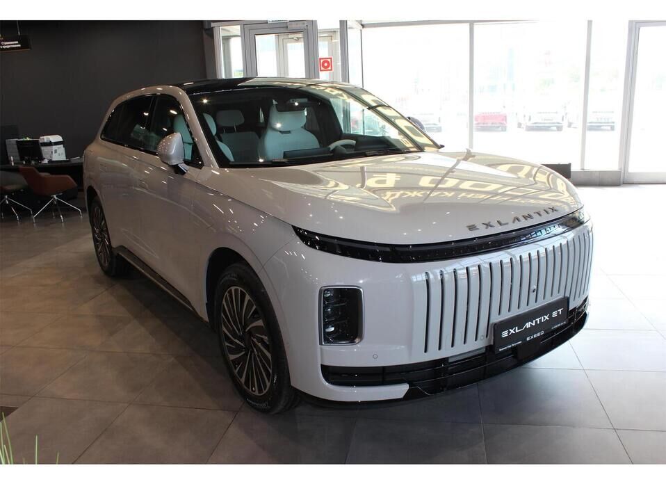 EXEED Exlantix ET 1.5hyb AT (469 л.с.) 4WD