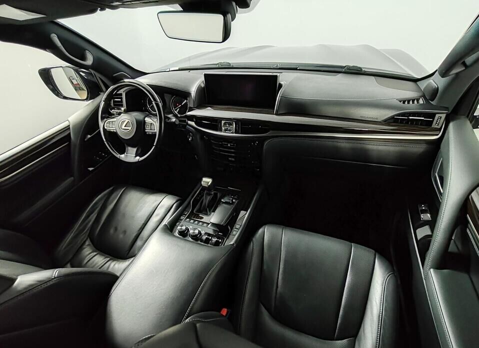 Lexus LX, III Рестайлинг 2 450d 4.5d AT (272 л.с.) 4WD