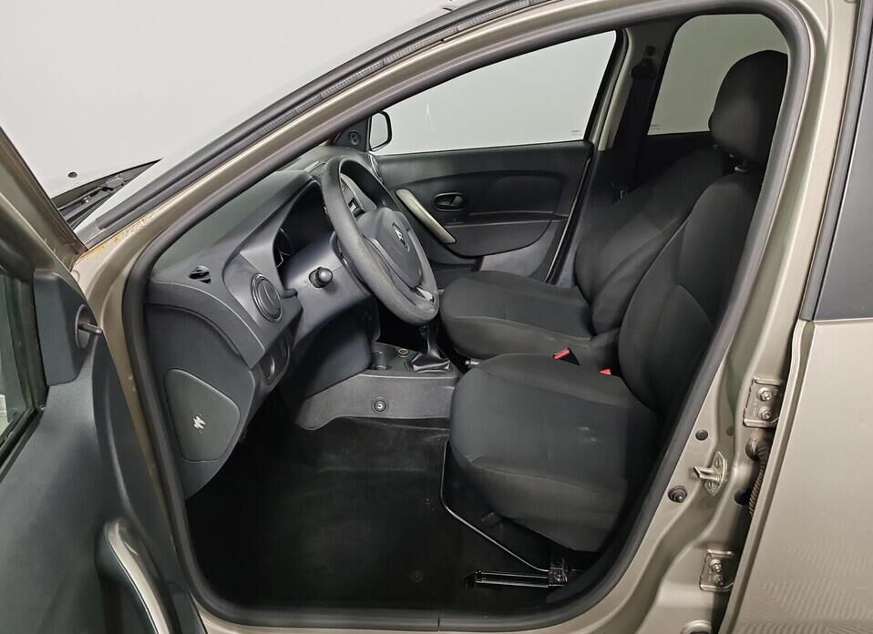 Renault Logan, II 1.6 AT (102 л.с.)