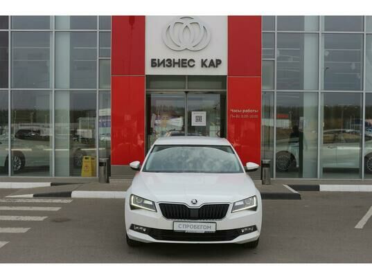 Skoda Superb, 2018 г., 88 177 км