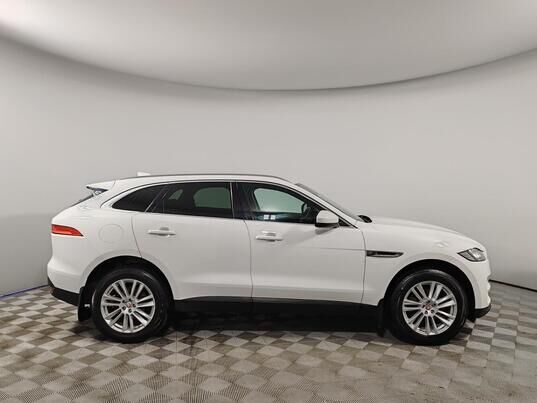 Jaguar F-Pace, 2017&nbsp;г., 136&nbsp;442&nbsp;км