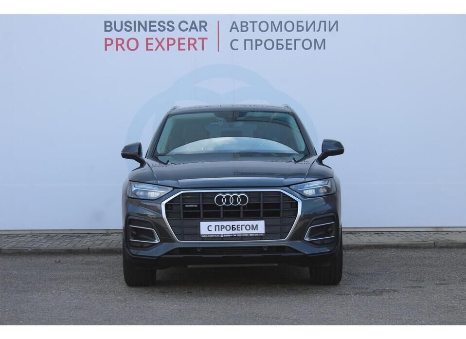 Audi Q5, II (FY) Рестайлинг 45 TFSI 2.0 AMT (249 л.с.) 4WD