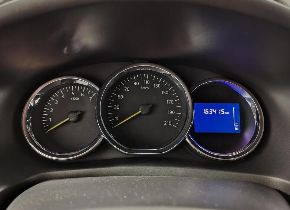 Renault Logan 1.6 AT (102 л.с.)