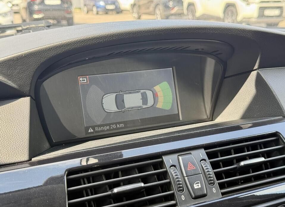 BMW 5 серии, V (E60/E61) Рестайлинг 525xi 3.0 MT (218 л.с.) 4WD