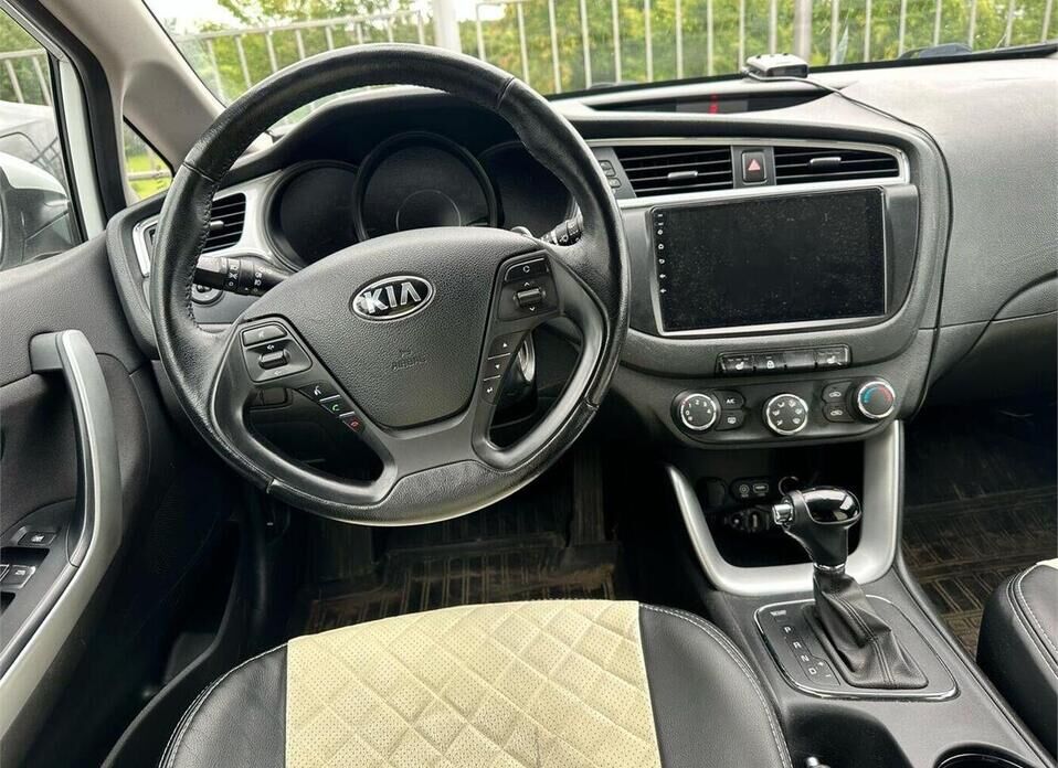 Kia Ceed 1.6 AT (130 л.с.)