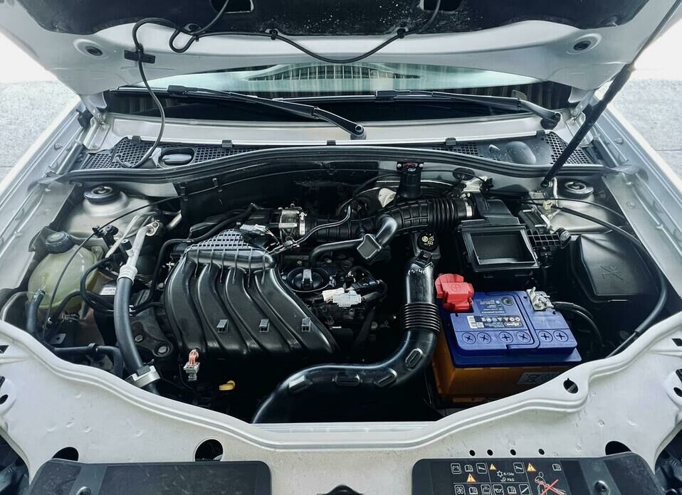 Nissan Terrano 1.6 MT (114 л.с.) 4WD