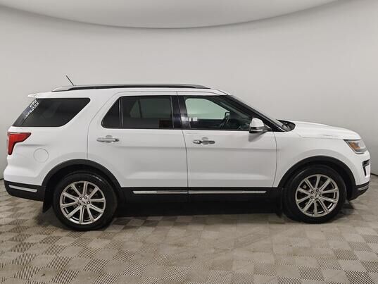 Ford Explorer, 2018 г., 210 591 км