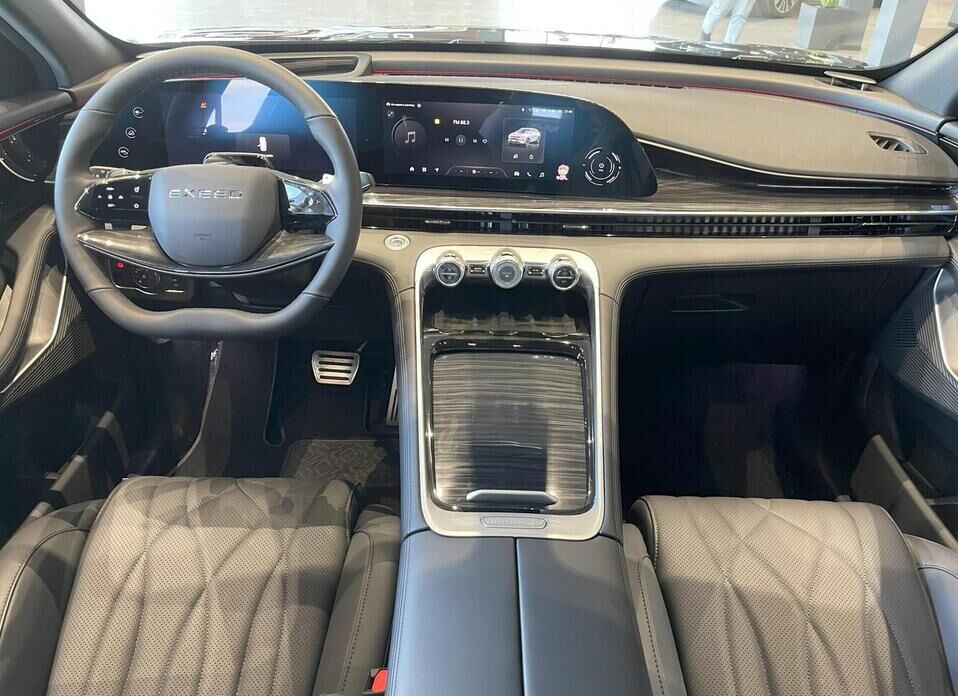 EXEED RX 2.0 AMT (197 л.с.) 4WD