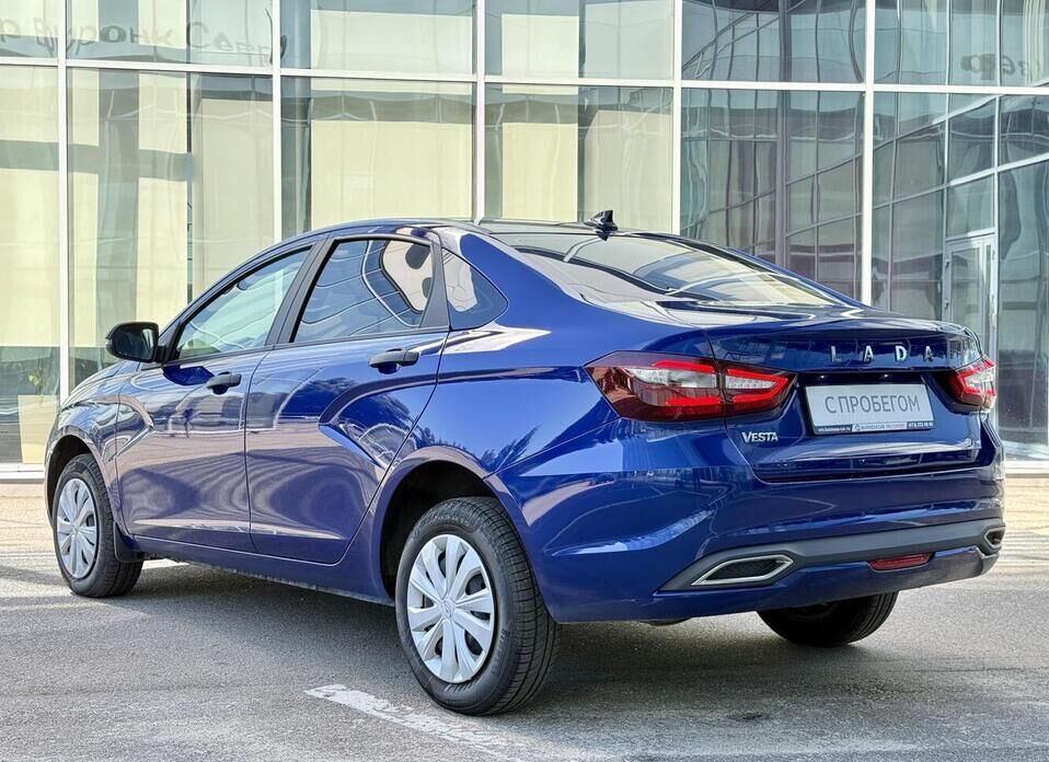 LADA (ВАЗ) Vesta, I Рестайлинг (NG) 1.6 MT (106 л.с.)