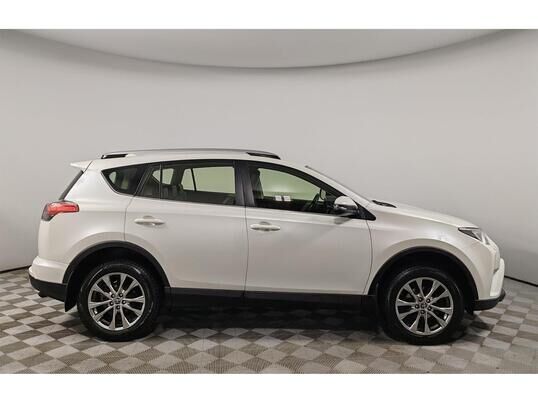 Toyota RAV4, 2016&nbsp;г., 174&nbsp;101&nbsp;км