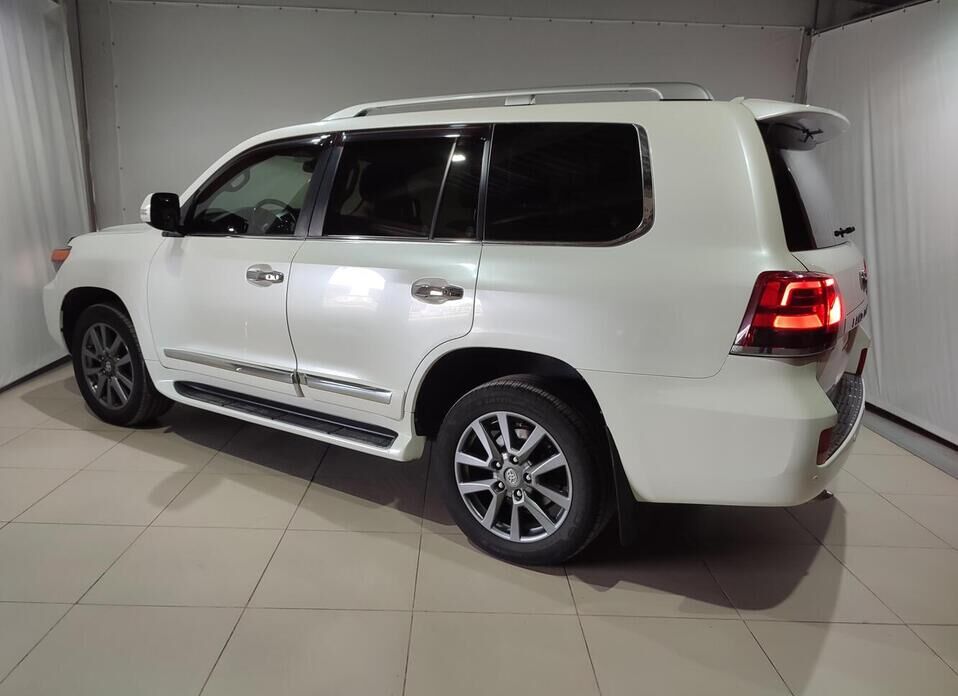 Toyota Land Cruiser 4.5d AT (235 л.с.) 4WD