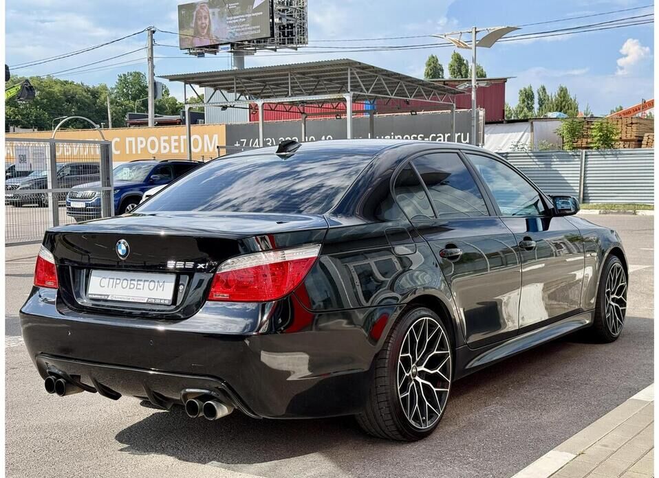 BMW 5 серии, V (E60/E61) Рестайлинг 525xi 3.0 MT (218 л.с.) 4WD