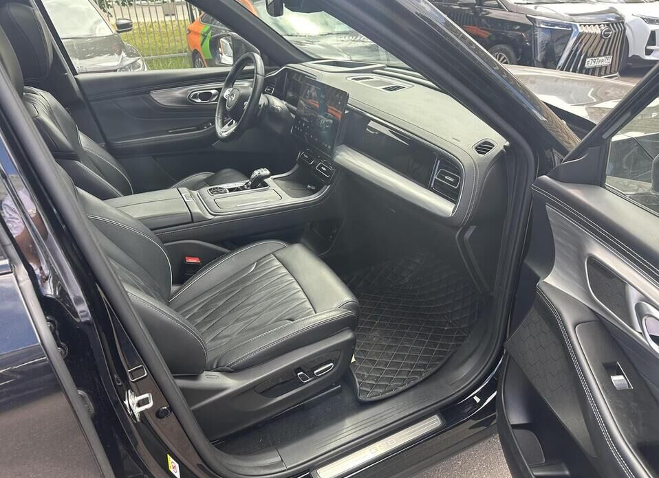 GAC GS8, II 2.0 AT (231 л.с.) 4WD