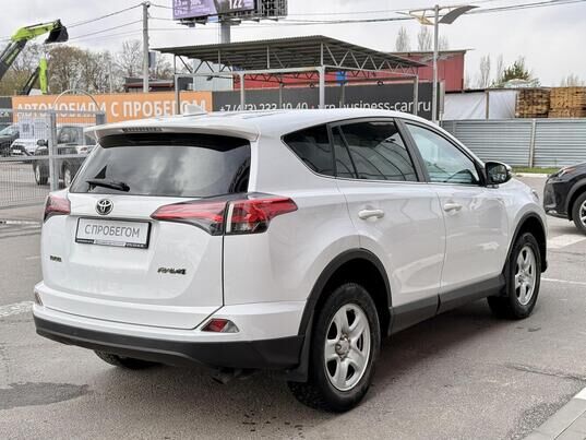 Toyota RAV4, 2018&nbsp;г., 71&nbsp;586&nbsp;км