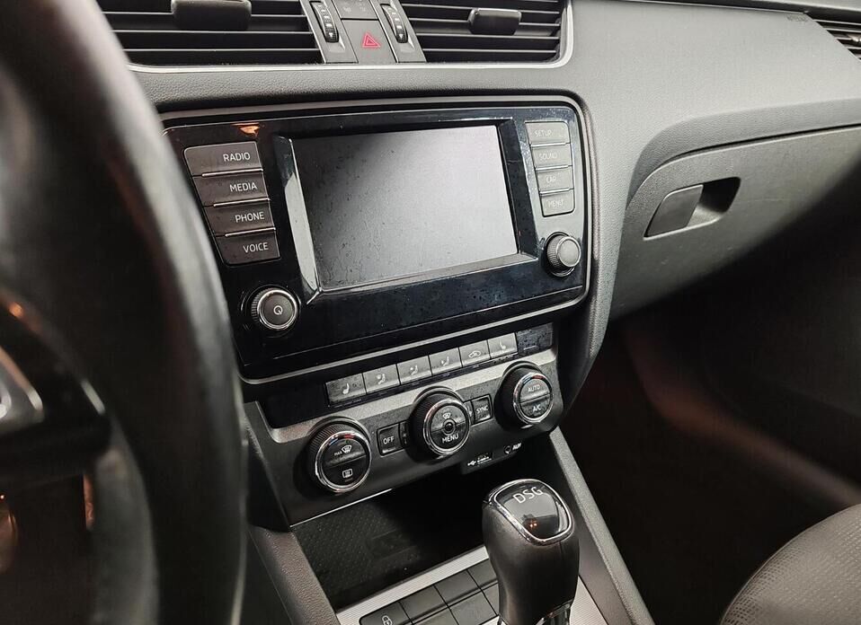 Skoda Octavia, III (A7) 1.4 AMT (150 л.с.)