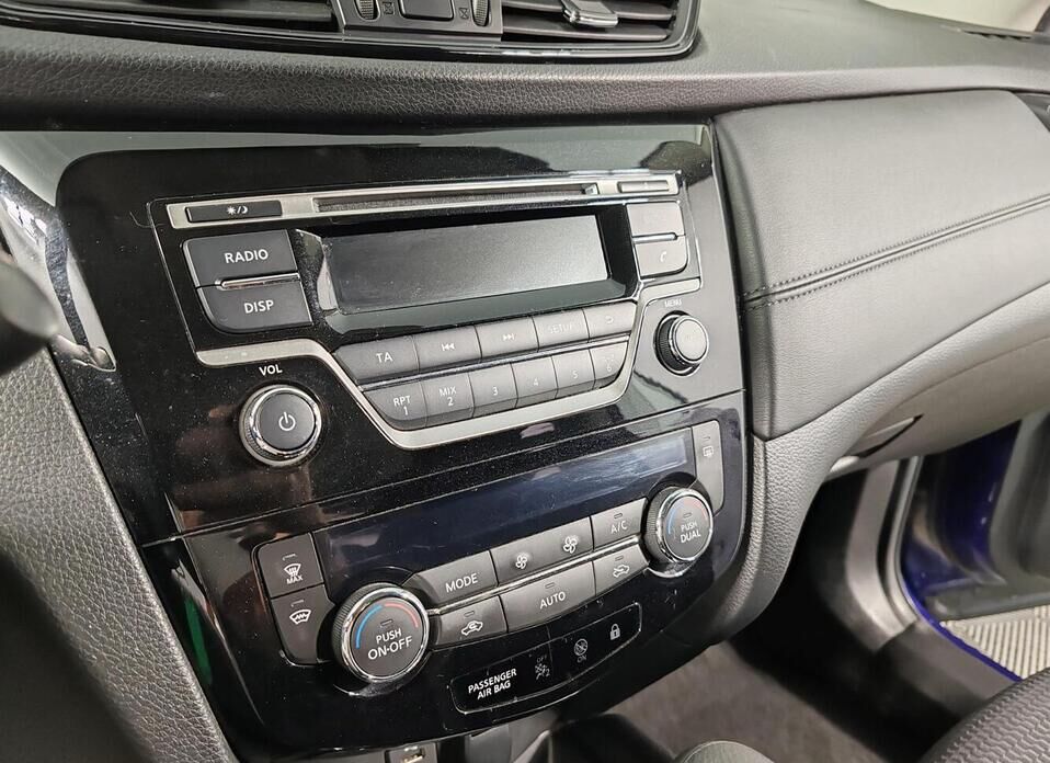 Nissan Qashqai, II Рестайлинг 1.2 CVT (115 л.с.)